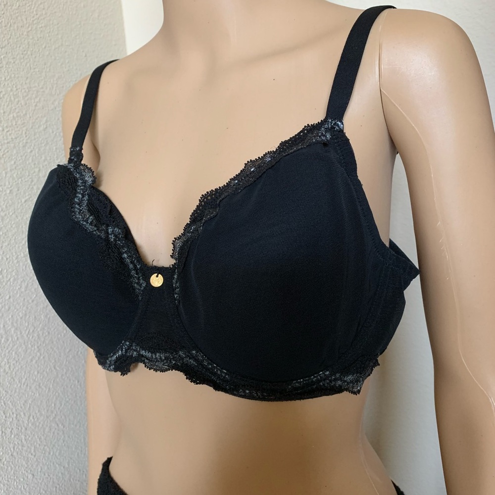 Bra - Picture 3 of 3